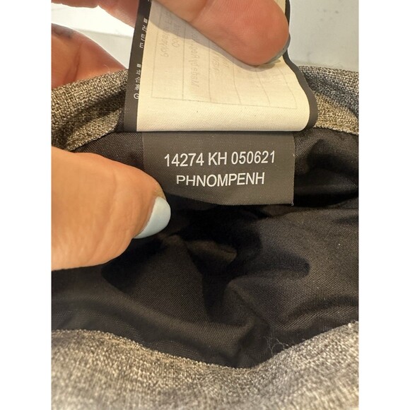 Burton Gore-Tex Snowboard Ski Mittens Gray Waterproof Warm Gloves Unisex - Picture 8 of 9